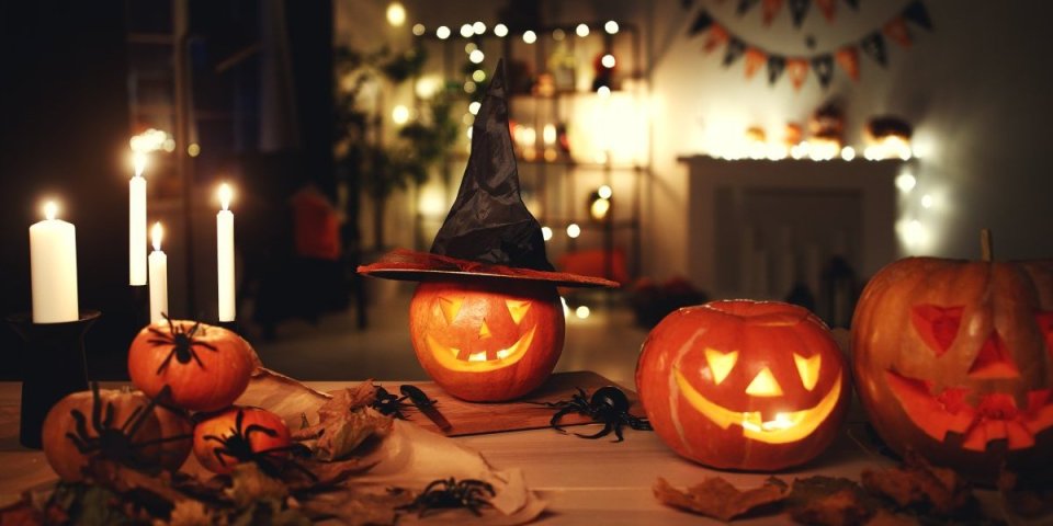 Bundeve, pauci i veštice! Doživite pravi Halloween u svom domu - saveti za dekoraciju kao da ste se probudili u filmu strave (FOTO)